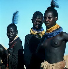 Ануак. Женщины ануак. Южный Судан.