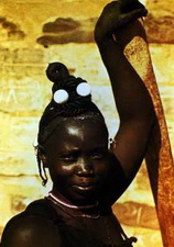Тукулер. Молодая женщина. Мавритания.